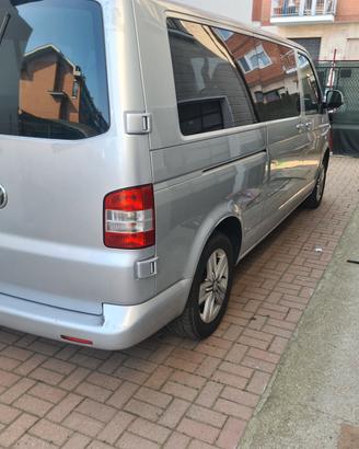 Volskwagen Caravelle