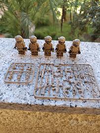 Minifigures compatibili, soldati mimetica deserto
