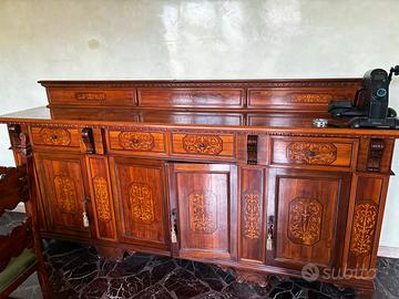 Cassettiera e Tavolo con 6 sedie