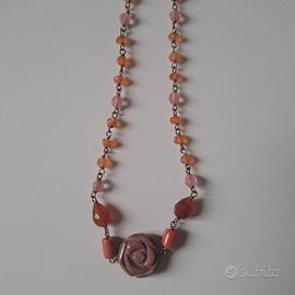 Collana d'argento dorato con pietre  dure 