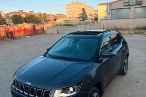Jeep compass 2018 full trattibile unica
