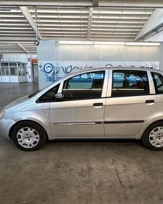 Fiat Idea 1.2 16V BlackLabel