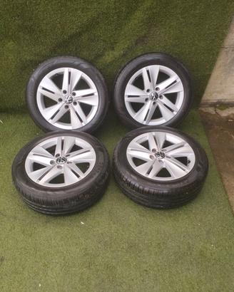 Cerchi e gomme golf 8 da 205/55/16