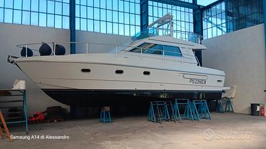 Ferretti 36 fly