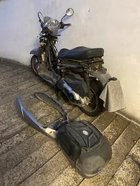 Ricambi Aprilia Scarabeo 400