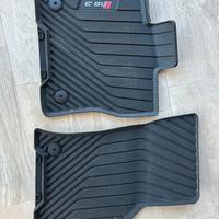 Tappetini gomma Audi RS3 8y