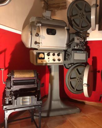 Proiettore cinematografico anni 50’ MICROTECNICA M