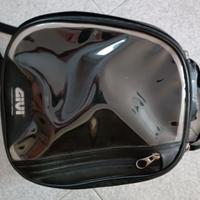 Borsa serbatoio Givi Tanklock attacco rapido