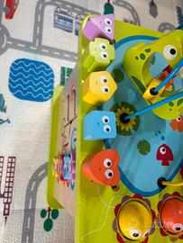 Hape cubo multiattività in legno per bambini