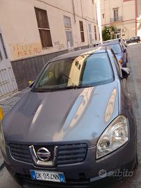 Auto nissan