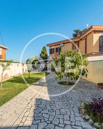 Villa di 92 m² con 4 locali a Ardea