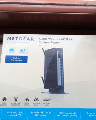 Modem Router NETGEAR 300 Wireless DGN 2200