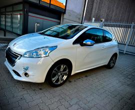 Peugeot 208 1.2 60 kw 82 cv PureTech allure Euro5B