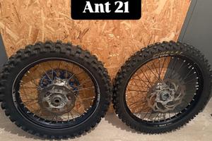 Coppia cerchi ruote 19-21 ktm completi