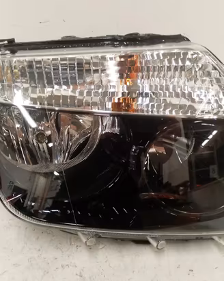 Faro ant. destro Dacia Duster 4x4 (2010 - 2013)