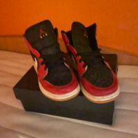Jordan 1 mid se