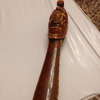 Spazzola e calzante delle scarpe nuovo