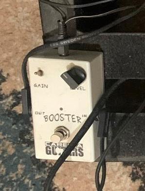 Booster carella guitars