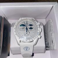 MISSION TO EARTHPHASE - MOONSHINE GOLD