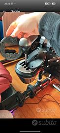 Cambio Manuale e sequenziale thrustmaster TH8A