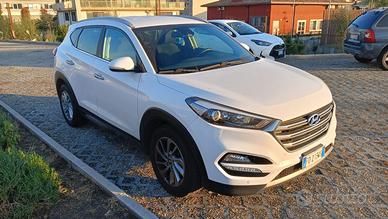 HYUNDAI Tucson 1.7 CRDi DCT XPossible
