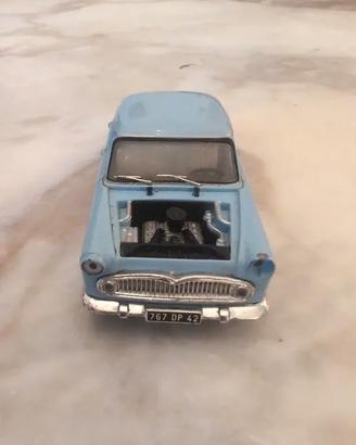 Modellino 1/43 Simca Trianon