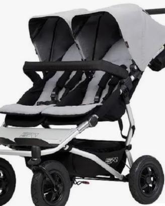 Passeggino gemellare doppio con tutti gli accessor