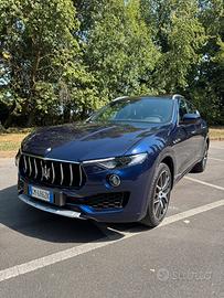 Maserati levante 3.0 V6 SQ4 430cv