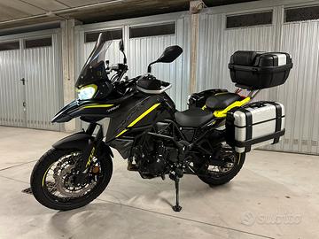 BENELLI TRK 702 X