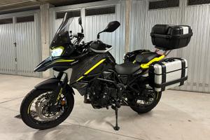 BENELLI TRK 702 X