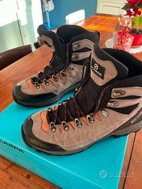 Scarponi scarpa gtx numero 43.5