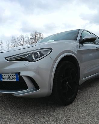 Alfa Romeo Stelvio 2.9 Bi-Turbo V6 510 CV AT8 Quad