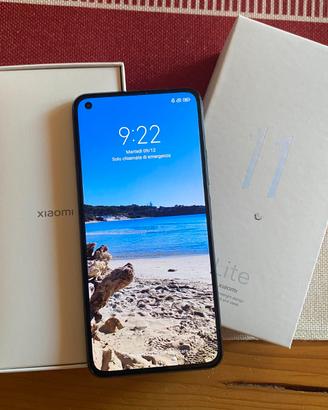 📱 Xiaomi Mi 11 Lite – Perfetto, super leggero
