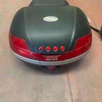 T max 530 Bauletto Givi V46 con staffa per tmax