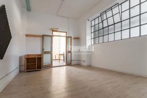 Locale Commerciale a Saronno 3 locali