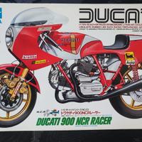 Ducati 900 NCR Racer Tamiya -  1:12 - Da montare