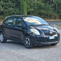 Toyota Yaris 1.0 5 porte Now 2009-E4 Manuale NEO