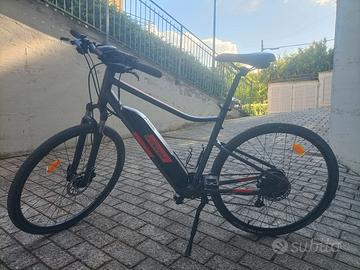 Bici Riverside 500e a pedalata assistita