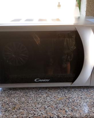 Forno Candy a microonde