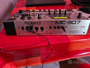 roland  MC-307