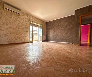 Ultimo piano a Mascali con mansarda e box