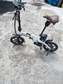bici elettrica pieghevole 54v