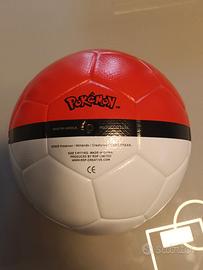 Pallone da calcio taglia 5 Poke-Ball originale