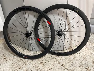 Coppia Ruote in carbonio per gravel