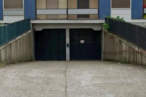 Parcheggio AUTO ,MOTO e CAMPER -Sicuro e Coperto