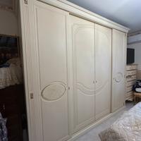 ARMADIO PEE CAMERA DA LETTO