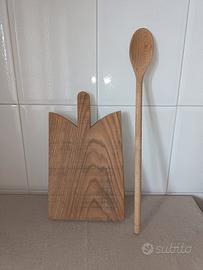 tagliere con cucchiaia