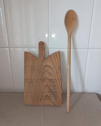 tagliere con cucchiaia