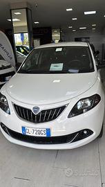 Lancia Ypsilon Hybrid
