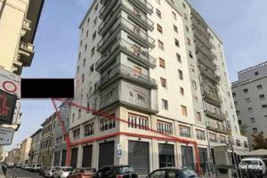 Immobile in asta di 545 m² con 3 locali a Brescia